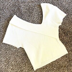 LELIS asymmetrical sweater top